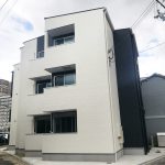 寝屋川市香里南之町（木造3階建共同住宅12戸）H30.8.24竣工