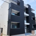泉佐野市栄町（木造3階建共同住宅9戸）R2.3.31竣工