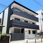 東淀川区瑞光（木造3階建共同住宅8戸+店舗）R2.4.30竣工