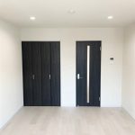 東淀川区瑞光（木造3階建共同住宅8戸+店舗）R2.4.30竣工