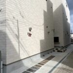 東大阪市下小阪　(木造3階建共同住宅12戸)　R5.1.31竣工