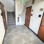 西区浜寺諏訪森町東　(木造3階建共同住宅12戸)　R5.3.9竣工