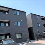 八尾市東山本新町　(木造3階建共同住宅12戸)　R5.3.31竣工
