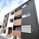 松原市高見の里　(木造3階建共同住宅6戸)　R5.4.25竣工