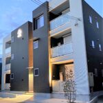 加古川市加古川町本町　(木造3階建共同住宅9戸)　R5.3.14竣工