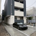 泉佐野市大西A棟　（木造3階建共同住宅9戸）　R7.3.31竣工
