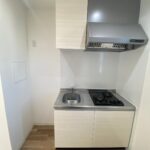 西淀川区柏里（木造3階建共同住宅6戸）R6.1.31竣工