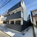 生野区巽西A棟　（木造3階建共同住宅9戸）　R.7.8.31竣工